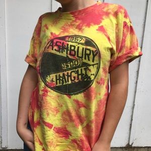 ♦️ Sweet Tie-Dyed Graphic Tee ♦️